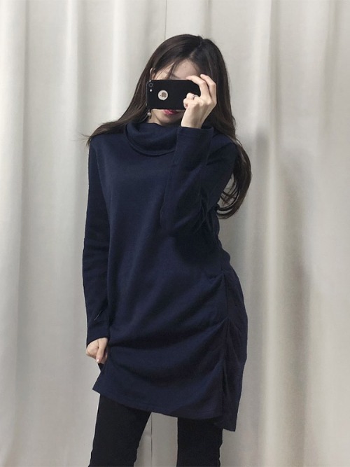 이젤 셔링 목폴라 롱 니트