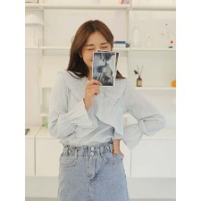 스팟 프릴 브이넥 블라우스