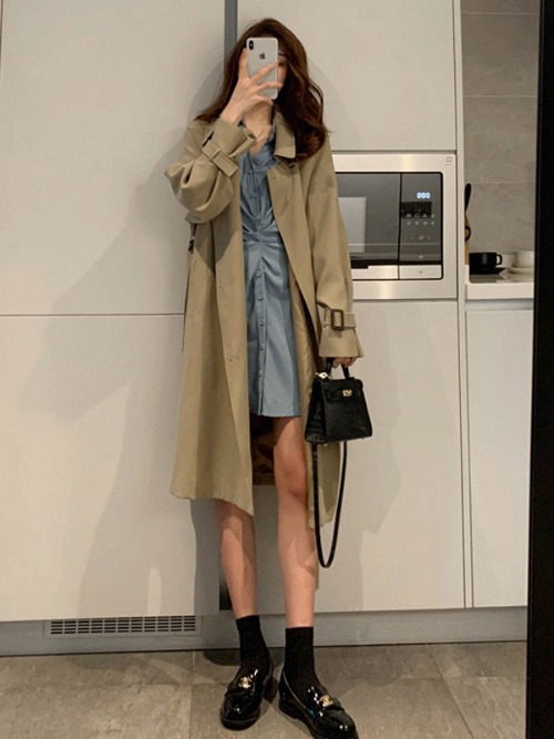 무드온 트렌치 코트